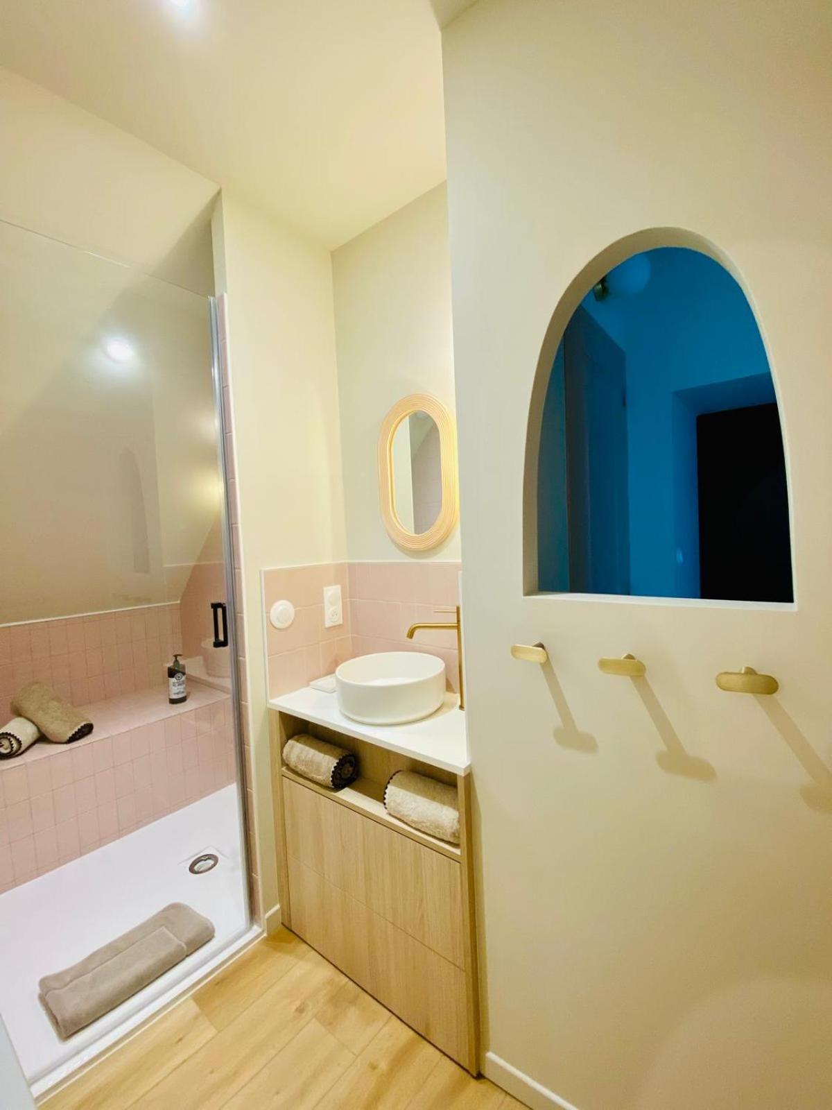 Le Domaine De Soani - Piscine Interieure, Jacuzzis & Sauna Adult Only Saint-Évarzec 외부 사진