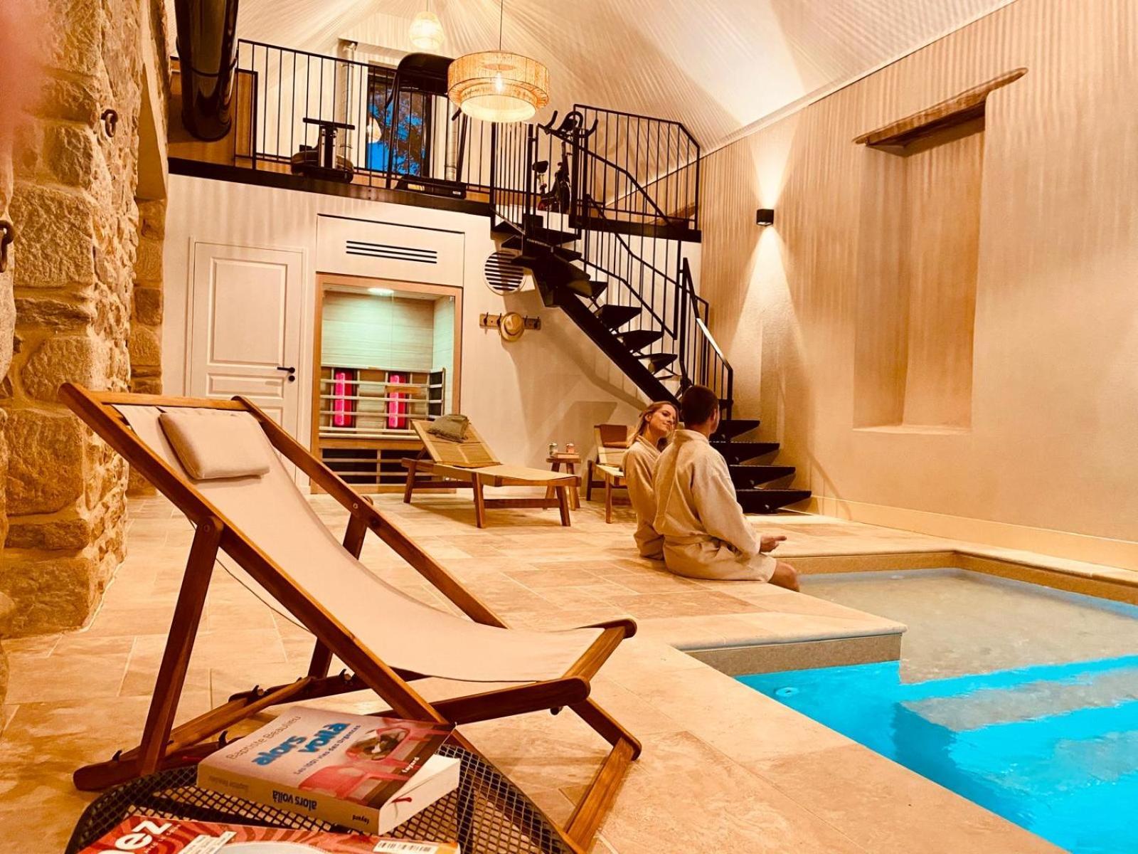 Le Domaine De Soani - Piscine Interieure, Jacuzzis & Sauna Adult Only Saint-Évarzec 외부 사진